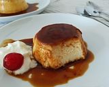 A picture of step 9 of Cheesecake Flan.