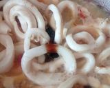 Foto langkah ke 3 dari resep Tumis pokcoy cumi cube.