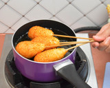 Foto langkah ke 6 dari resep Corndog Ekonomis Rp. 2000.
