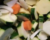 Foto del paso 2 de la receta Crema de calabacín 🥒🍊🥕🥔
