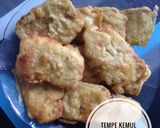 Foto langkah ke 3 dari resep Tempe Kemul Kunyit Daun Jeruk.