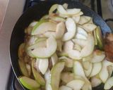 Foto del paso 5 de la receta: Tarta de pera con arándanos