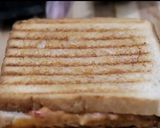 पनीर ग्रील्ड सैंडविच (Paneer grilled sandwich recipe in hindi) रेसिपी चरण 4 फोटो
