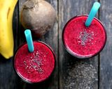 Céklás banános smoothie recept fázis 3 fotója