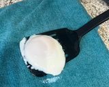 Foto del paso 4 de la receta: Huevos pochados en freidora de aire