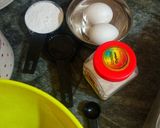 A picture of step 1 of Hot milk tea cake (without oven).