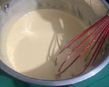 Hình bước làm 2 của món Bánh Bông Lan làm bằng nồi cơm điện