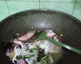 Foto langkah ke 5 dari resep Oseng Cumi Lombok Ijo Mbak Diah.