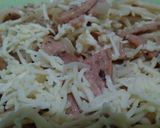 Foto langkah ke 4 dari resep Spaghetti Aglio Olio Sosis Simple.