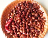 চীনা বাদামের ভর্তা (chine badamer bharta recipe in bengali) রেসিপির ধাপ 1 ছবি