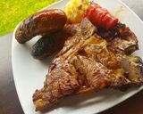 Foto del paso 5 de la receta: Costillas, chorizo colorado, papas al parrillin #lacocinanosune