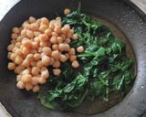 Foto del paso 4 de la receta: Garbanzos con espinacas