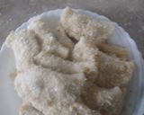 A picture of step 6 of Creamy Chicken Halfmoon Pie.