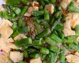 Foto del paso 3 de la receta: Quinoa con pollo, lombarda y otras verduras