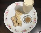A picture of step 1 of Healthy Banana Shake.
