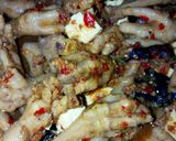 Foto langkah ke 5 dari resep Ceker Tahu Mercon ala Ranjul.