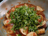 રીંગણ મેથી નું શાક.(Rigan Methi Nu Shaak Recipe in Gujarati)