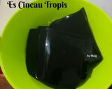 Foto langkah ke 1 dari resep Es Cincau Milo Tropis.