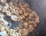 A picture of step 2 of Creamy Chicken and Mushroom Pasta.