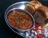 પાવ ભાજી (Pav Bhaji Recipe In Gujarati) રેસીપી સ્ટેપ2ફોટો