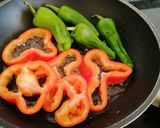 Foto del paso 10 de la receta: Tofu con tomates y pimientos