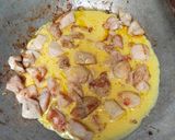Foto langkah ke 3 dari resep Ayam saus telur asin.