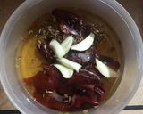 A picture of step 4 of Chatkharaydaar Dahi Baday.