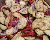 Foto del paso 2 de la receta: Cazón en colchón de verduras