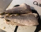 Une image de l'étape 5 de Filets de merlu aux oignons et câpres italiennes.