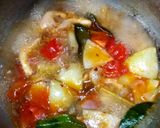 รูปขั้นตอนการทำที่ 4 ของ ต้มยำกุ้งน้ำข้น