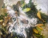 Foto langkah ke 5 dari resep Tumis Daun Pepaya Jepang.