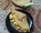 A picture of step 4 of Samak rice roast dosa.