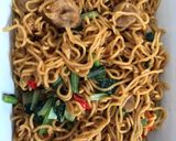 Foto langkah ke 2 dari resep Mie goreng baso.