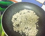 A picture of step 1 of Roasted Sunflower Seeds Chikki.