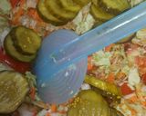 Foto del paso 5 de la receta: Ensalada fresca de atún y pepinillos