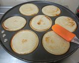 A picture of step 5 of Mini Dorayaki Cakes For Kids Birthday 🥳🎉🎊🎈.