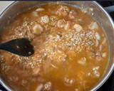 Foto del paso 5 de la receta: Arroz meloso con chipirones y langostinos
