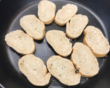 Foto del paso 1 de la receta: Canapés para un Carnaval muy colorido 🎭🎭🎭🎭🎭