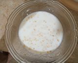 A picture of step 1 of Oats with fruit.
