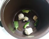 Foto del paso 1 de la receta: Guiso de pollo con patatas multicooker 12 en 1
