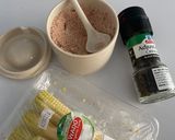 Foto langkah ke 1 dari resep Tumis udang jagung putren tanpa minyak.