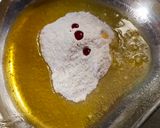 लेयर्ड कॉईन शंकरपाळी (layerd coin shankarpali recipe in marathi) रेसिपी स्टेप 2 फोटो 