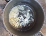 A picture of step 4 of Huitlacoche Cream Soup.