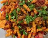 A picture of step 5 of Kurkuray ki chatpati chaat.