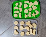 Foto langkah ke 3 dari resep Cemilan Simpel Dari Terigu.