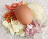 Foto langkah ke 1 dari resep Tumis sawi telur orak arik.