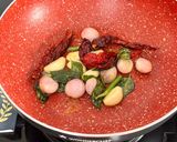 A picture of step 2 of Tomato Chutney.