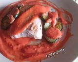 Foto del passaggio 5 della ricetta Salmone in maionese di pomodoro, zucchine e mix di pepe in grani