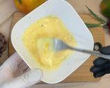 A picture of step 1 of Valentine's Day Breakfast | Fried Egg Flower.