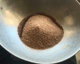 A picture of step 1 of Ragi upma.